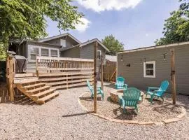 Owen Bungalow II - OKC Paseo - HOT TUB & Fire Pit