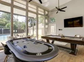 Hot Tub, Sauna and Game Room Group Gem in Houston
