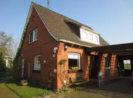 Holiday home in Balje with Wi-Fi