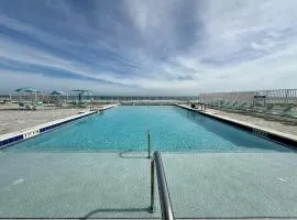 SeaBliss, oceanfront 1st floor cozy condo