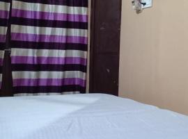 OYO Galaxy, hotel in Nārnaul