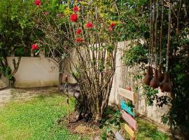 Cabanas LA CASITA BRISA DO MAR，位于纳韦甘蒂斯的酒店