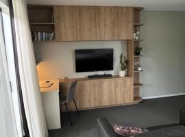 Peaceful house, ξενοδοχείο σε Kumeu