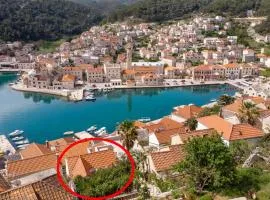 Seaside holiday house Pucisca, Brac - 14003