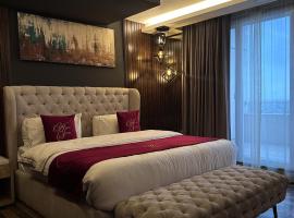 Goldcrest Alfatah Mall - DHA Phase 4 - Luxury Apartments by Alvis Suite, hotel v destinaci Lahore