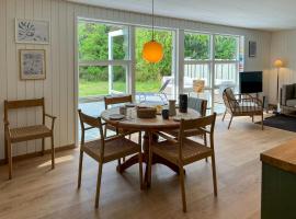 Renovated Holiday Home By Forest Lake In Dueodde, hotel v destinaci Neksø