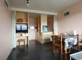 Charmant Duplex 4 Pers. avec Parking Privé à Murat-le-Quaire - FR-1-858-9