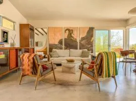 Saltwater Pool 10 Acres Spa Views JT Improper