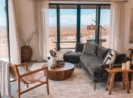 New Home with Gorgeous Views Spa Noetic House