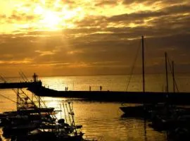 L'Échappée Bleue Studio 5 min from beach and port