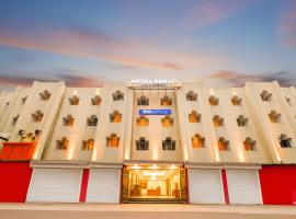 FabHotel Ranjit Residency，位于海得拉巴的山林小屋