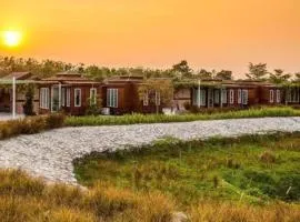 Prew Lom Chom Nam Resort