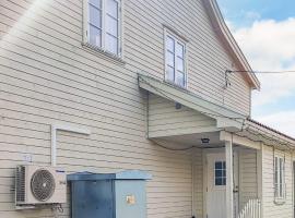 8 person holiday home in Åmli, hotel di Åmli