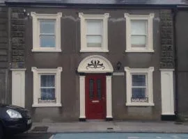 5 bedroom Town House