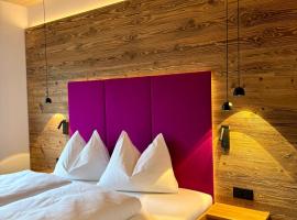 dein Dahoam Boutique Appartements, hotel v Gröbmingu