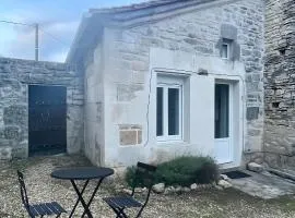 Charmant studio avec mezzanine - proche de Angoulême