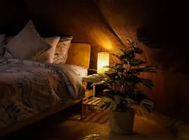 SkyTree Glamping - Huda's Haven