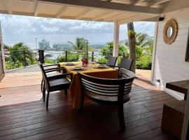 Casa Alba - 1 bedroom house - sea view, garden & swimming pool, ξενοδοχείο σε Oyster Pond