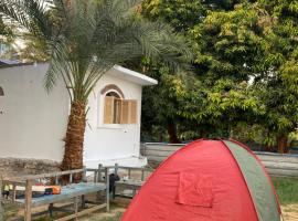 Bafana Bafana Nile View Guest House, kemp v destinaci Asuán