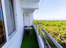 Tima Residence shared apartment with sea view 25 min from Airport, hotel v destinaci Dar es Salaam