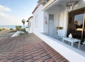 SundyBeach Beachfront 2Bdr Dhekelia