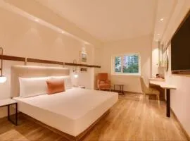 Hotel De Rosewood Inn -Near Delhi Airport-Free Airport Drop