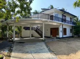 Naren Guest House