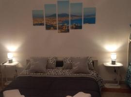 Casa vacanze Nunù, hotel v Neapoli
