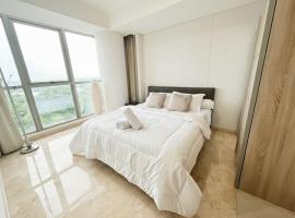 Gold Coast PIK Premium Sea View Apartments, hotel a Giacarta