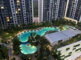 Maya Bay Splashmania Homestay