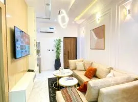 Beautiful 2 Bedroom Apartment