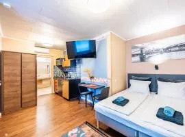 Stylish apartment with shared rooftop terrace jacuzzi MK2