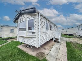 Great Dog Friendly Caravan At Golden Gate, Towyn In North Wales Ref 84536G, hotell sihtkohas Abergele