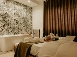 Hair spa suite ''Beauty Ritual'' Femme Noir