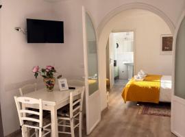 Marilyn's House 2, viešbutis mieste Fraskatis