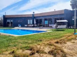 Casa Limache,5 habitaciones, 6 baños, piscina cancha