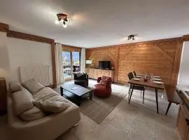 Superbe Appartement 4P 6 Pers avec Piscine et Parking à Méribel - FR-1-180-598