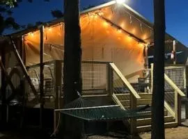 Creekside Safari Tent Chic: Experience Wild Comfort in Cibolo, Texas