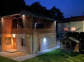 Ella, ξενοδοχείο σε Semizovac