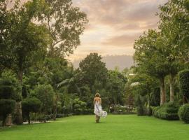 Narayana Sanctuary Resort by SALVUS, hotel em Rishikesh