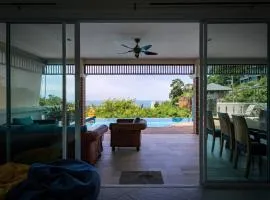 Luxury Seaview Villa, Infinity Pool, Sunset