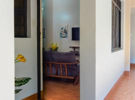 Riverside Suites Buwate, ξενοδοχείο με πάρκινγκ στην Καμπάλα