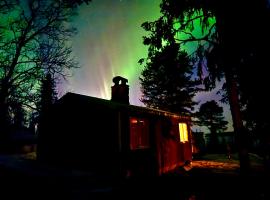 Aurora Lakeside Cabin Altajärvi, Villa in Kiruna
