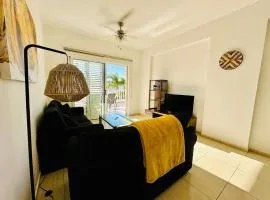 Sea View Family Apartment with Pool