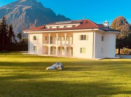 CORTE dei SANTI suite, hotel v destinaci Lèvego