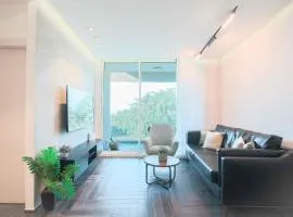 Caesarea :In the front of the sea