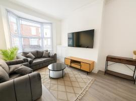 Quiet & Modern 3-Bed Home Near Beach & Marina, ξενοδοχείο στο Χάρτλπουλ