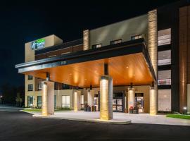 Holiday Inn Express & Suites Murfreesboro West by IHG, хотел в Мърфрийзбъроу
