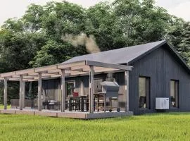 Ljungskile modern country lodge