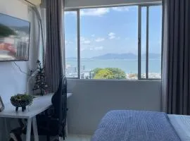 Vista extraordinária beira mar